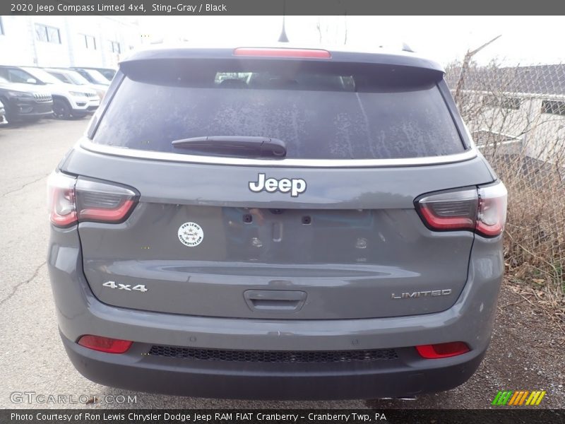 Sting-Gray / Black 2020 Jeep Compass Limted 4x4