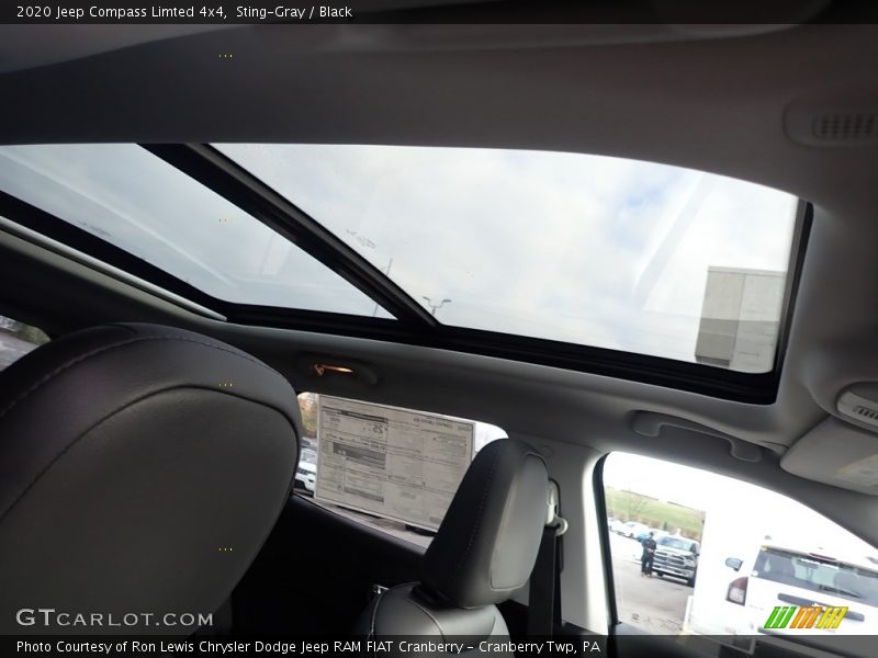 Sting-Gray / Black 2020 Jeep Compass Limted 4x4