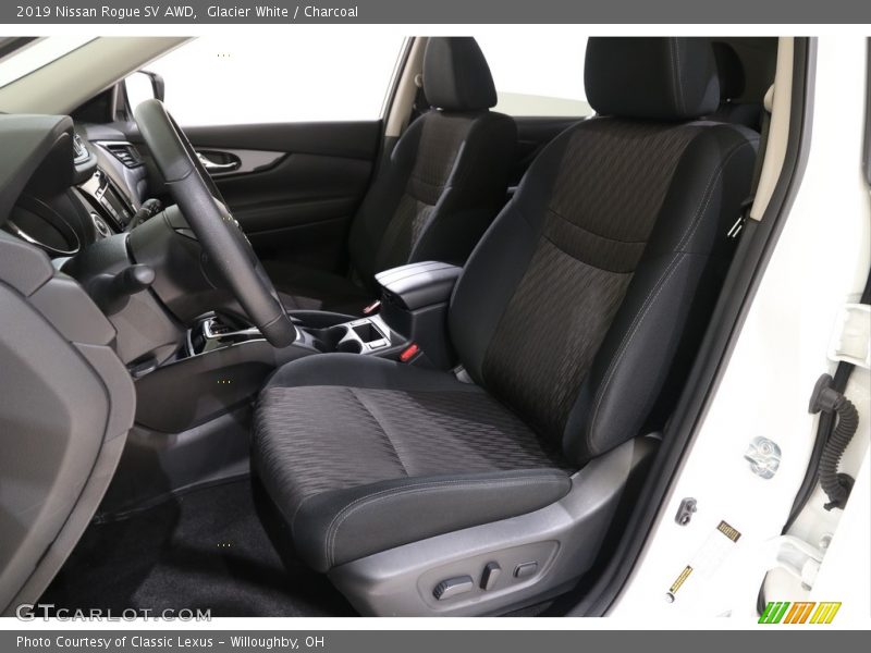 Glacier White / Charcoal 2019 Nissan Rogue SV AWD