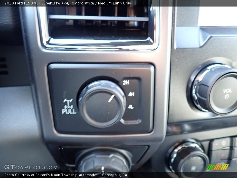 Oxford White / Medium Earth Gray 2020 Ford F150 XLT SuperCrew 4x4