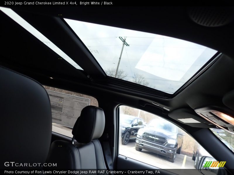 Bright White / Black 2020 Jeep Grand Cherokee Limited X 4x4