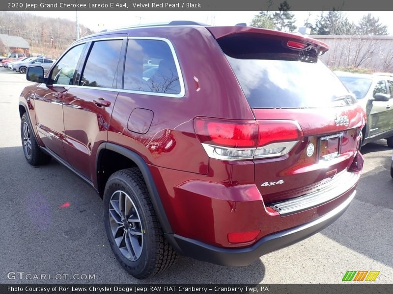 Velvet Red Pearl / Black 2020 Jeep Grand Cherokee Laredo E 4x4
