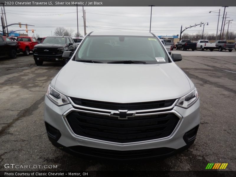 Silver Ice Metallic / Jet Black 2020 Chevrolet Traverse LS