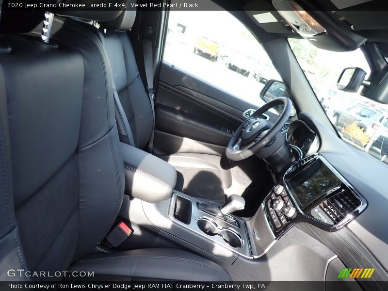 Velvet Red Pearl / Black 2020 Jeep Grand Cherokee Laredo E 4x4