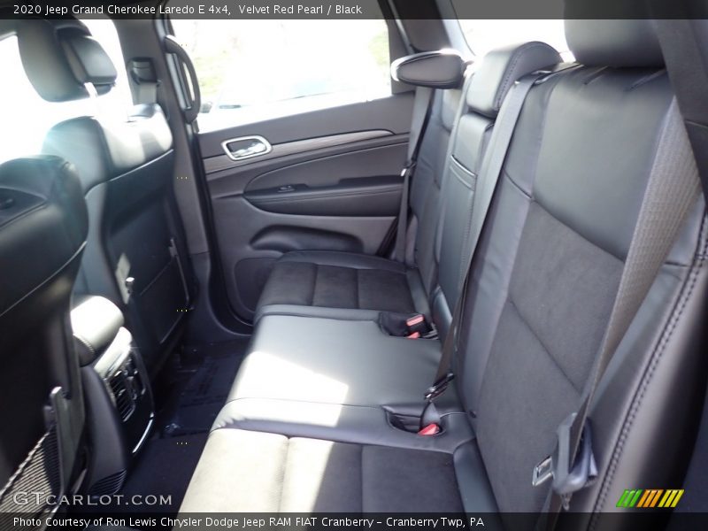 Velvet Red Pearl / Black 2020 Jeep Grand Cherokee Laredo E 4x4