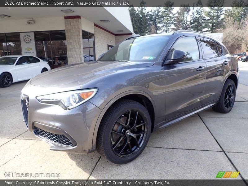 Front 3/4 View of 2020 Stelvio TI Sport AWD