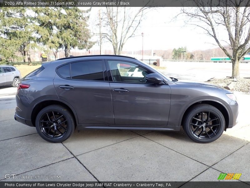 Vesuvio Gray Metallic / Black 2020 Alfa Romeo Stelvio TI Sport AWD