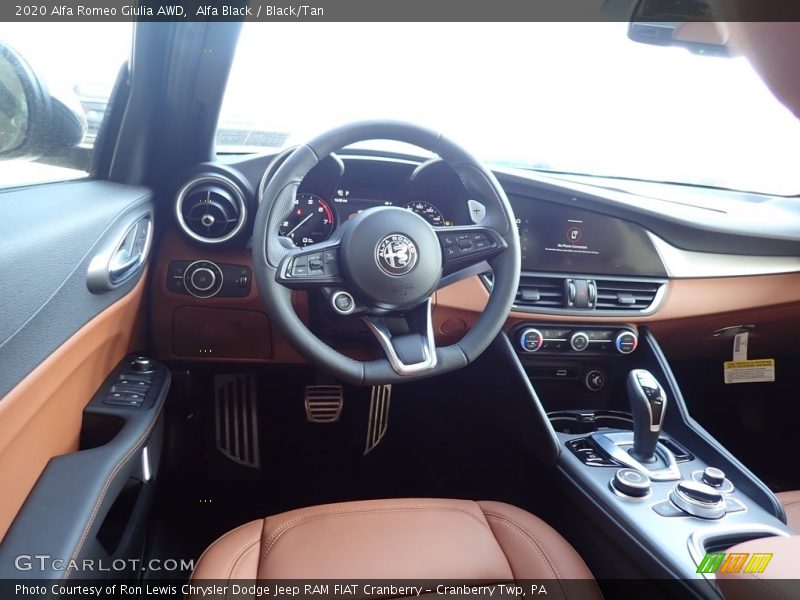  2020 Giulia AWD Black/Tan Interior
