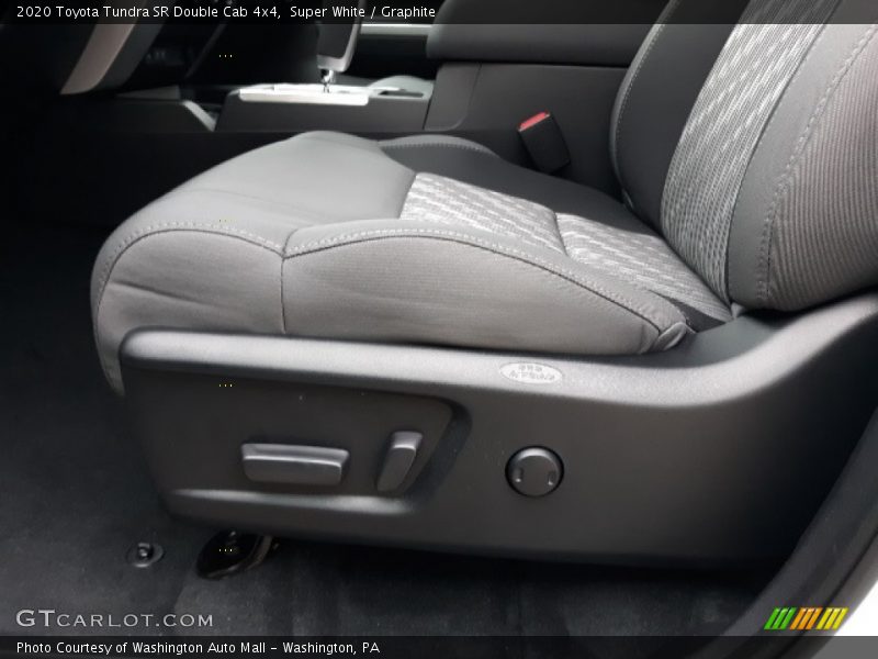 Super White / Graphite 2020 Toyota Tundra SR Double Cab 4x4
