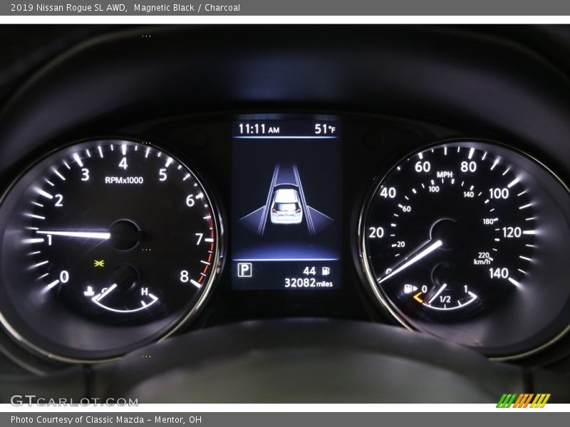 Magnetic Black / Charcoal 2019 Nissan Rogue SL AWD