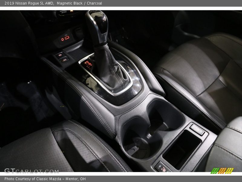 Magnetic Black / Charcoal 2019 Nissan Rogue SL AWD