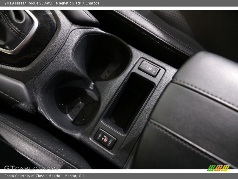 Magnetic Black / Charcoal 2019 Nissan Rogue SL AWD
