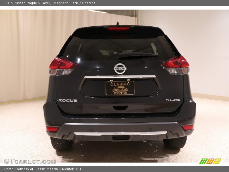Magnetic Black / Charcoal 2019 Nissan Rogue SL AWD