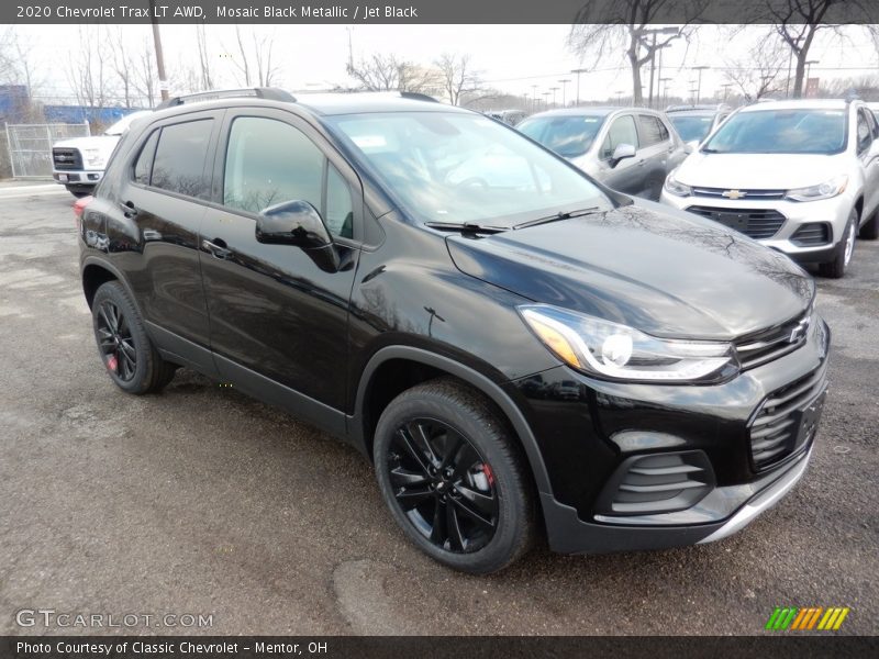 Mosaic Black Metallic / Jet Black 2020 Chevrolet Trax LT AWD
