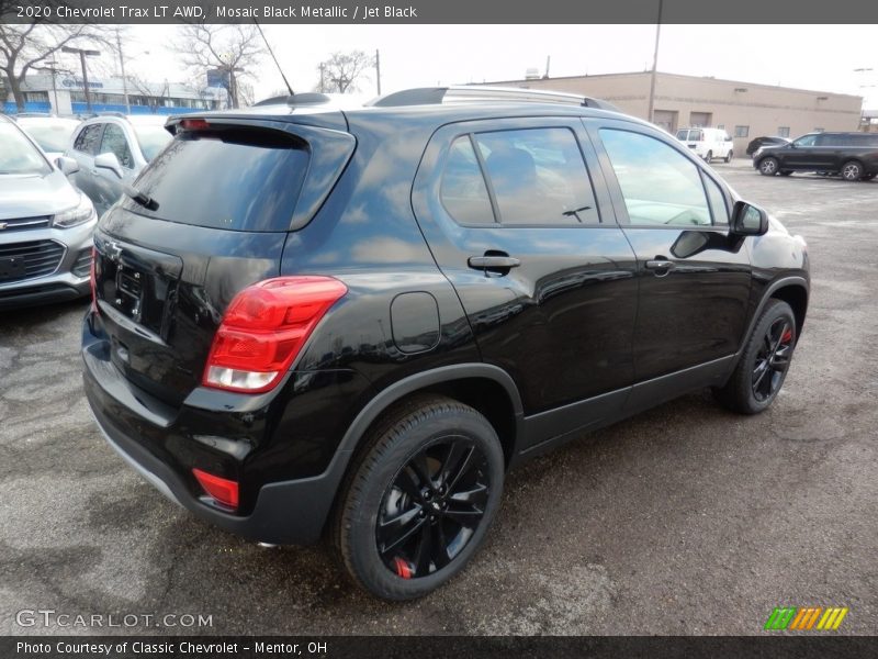 Mosaic Black Metallic / Jet Black 2020 Chevrolet Trax LT AWD