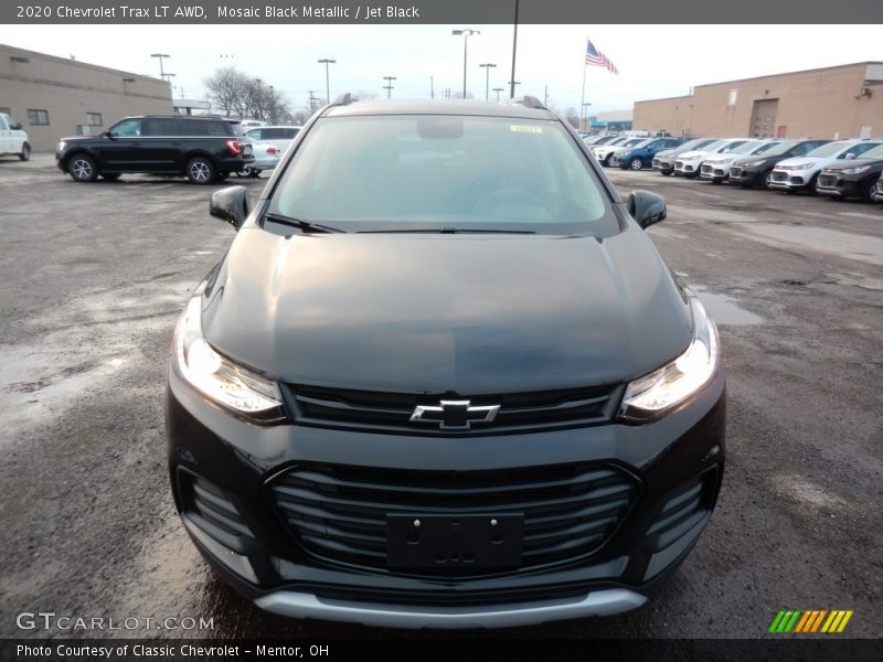 Mosaic Black Metallic / Jet Black 2020 Chevrolet Trax LT AWD