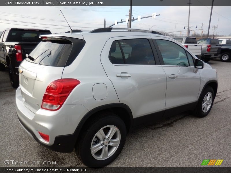 Silver Ice Metallic / Jet Black 2020 Chevrolet Trax LT AWD
