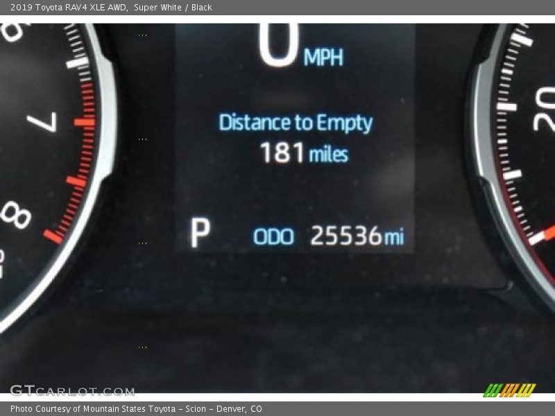 Super White / Black 2019 Toyota RAV4 XLE AWD