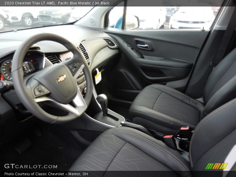 Pacific Blue Metallic / Jet Black 2020 Chevrolet Trax LT AWD