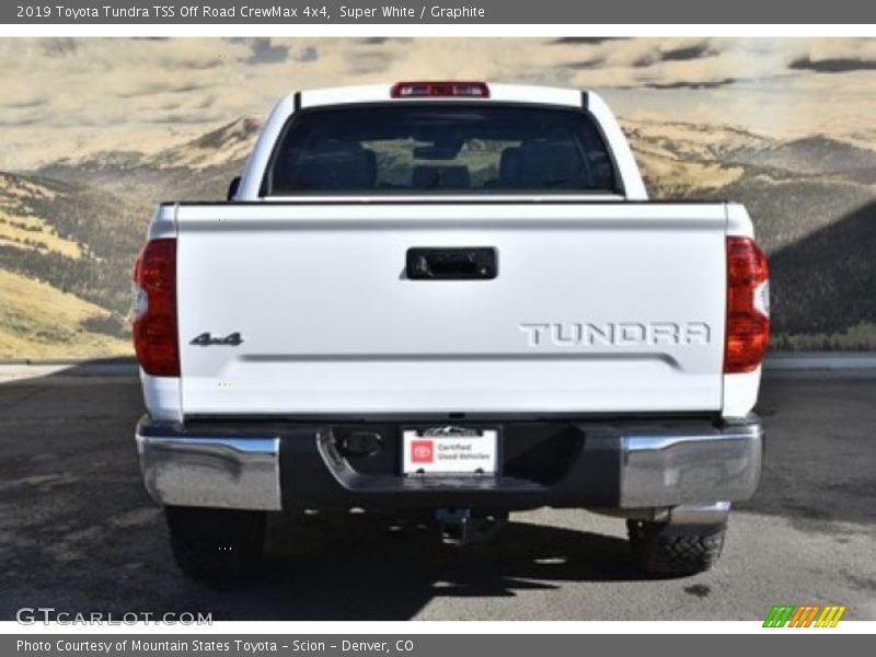 Super White / Graphite 2019 Toyota Tundra TSS Off Road CrewMax 4x4