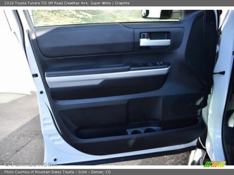 Super White / Graphite 2019 Toyota Tundra TSS Off Road CrewMax 4x4