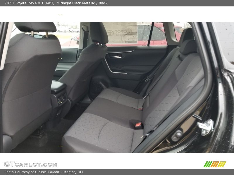 Midnight Black Metallic / Black 2020 Toyota RAV4 XLE AWD