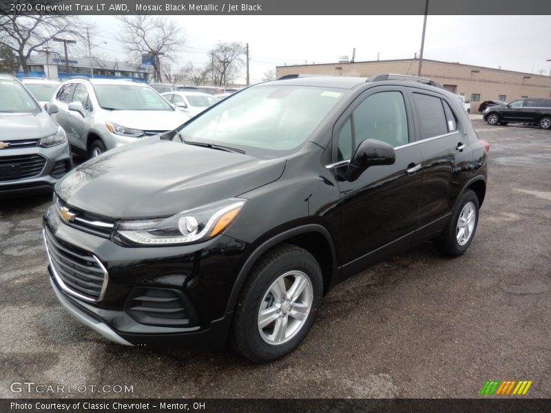 Mosaic Black Metallic / Jet Black 2020 Chevrolet Trax LT AWD