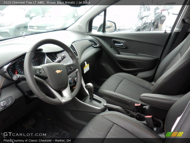 Mosaic Black Metallic / Jet Black 2020 Chevrolet Trax LT AWD