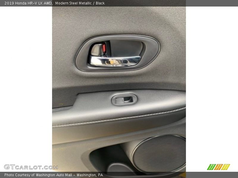 Modern Steel Metallic / Black 2019 Honda HR-V LX AWD