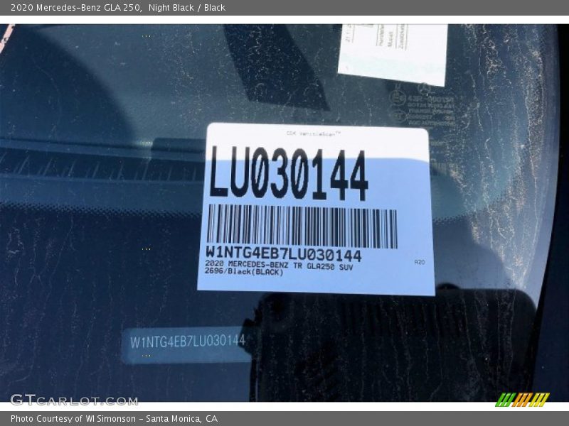 Night Black / Black 2020 Mercedes-Benz GLA 250