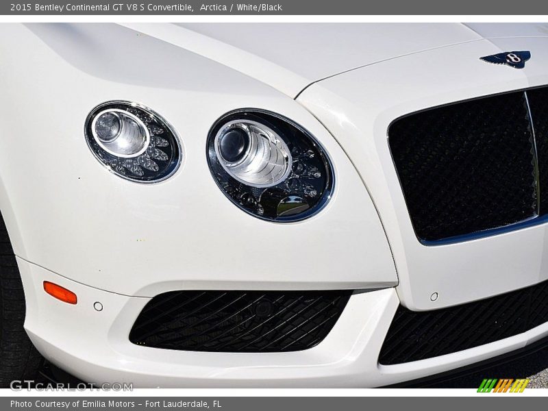 Arctica / White/Black 2015 Bentley Continental GT V8 S Convertible