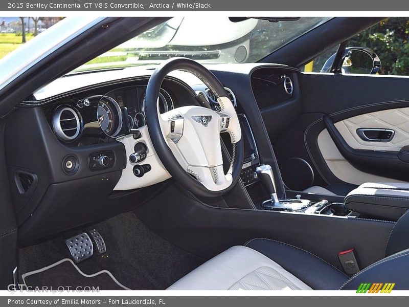 Front Seat of 2015 Continental GT V8 S Convertible