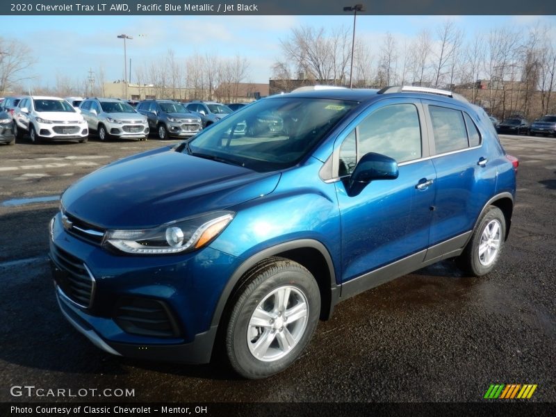 Pacific Blue Metallic / Jet Black 2020 Chevrolet Trax LT AWD