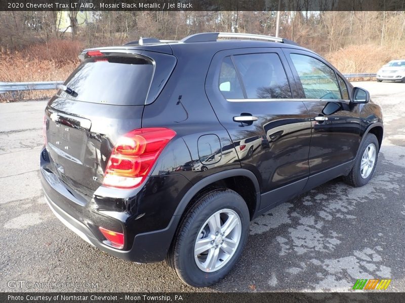 Mosaic Black Metallic / Jet Black 2020 Chevrolet Trax LT AWD