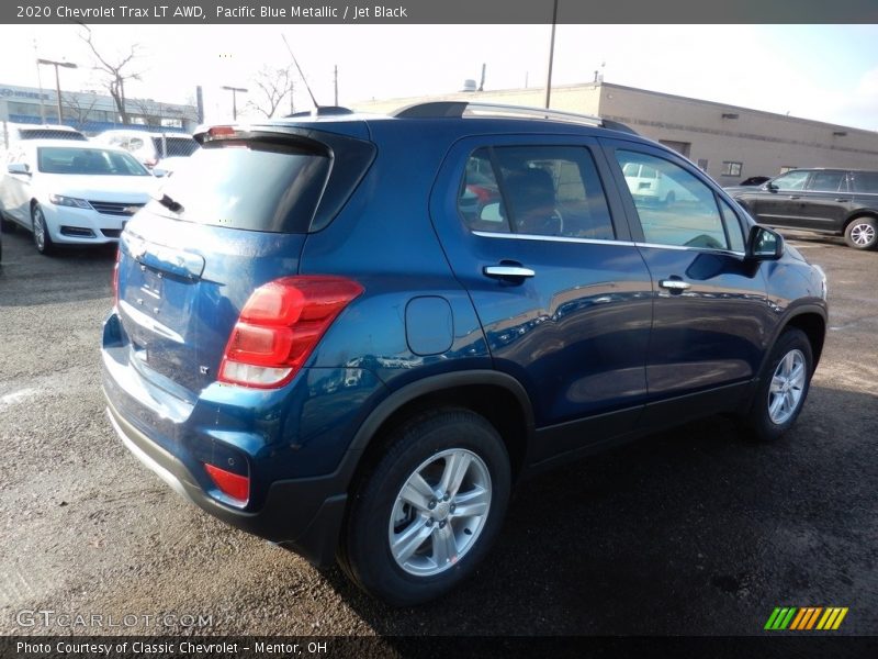 Pacific Blue Metallic / Jet Black 2020 Chevrolet Trax LT AWD