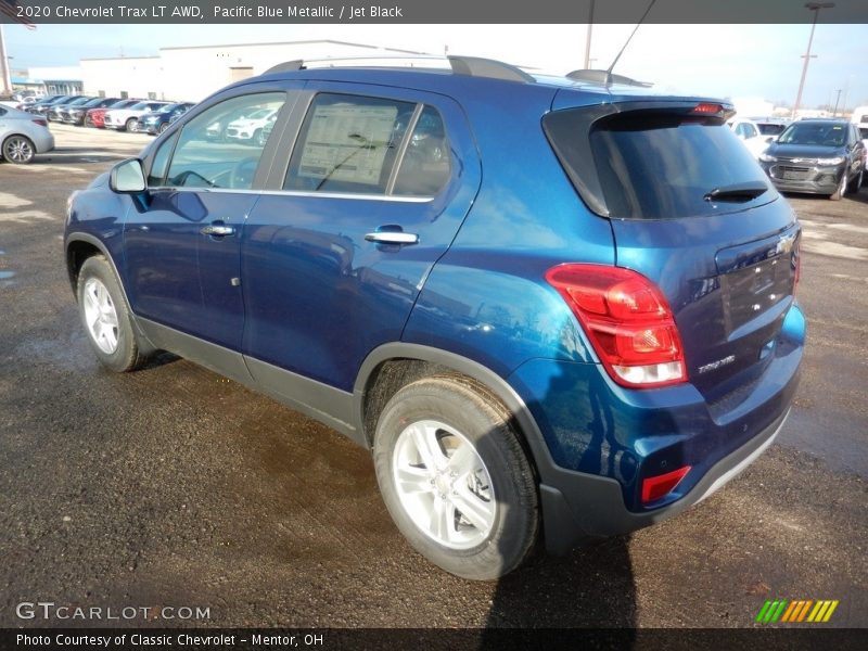 Pacific Blue Metallic / Jet Black 2020 Chevrolet Trax LT AWD