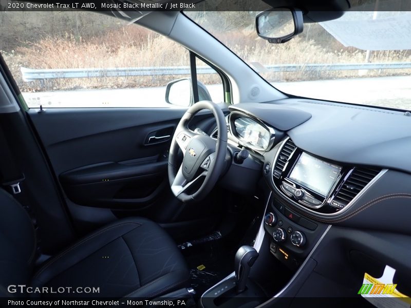 Mosaic Black Metallic / Jet Black 2020 Chevrolet Trax LT AWD