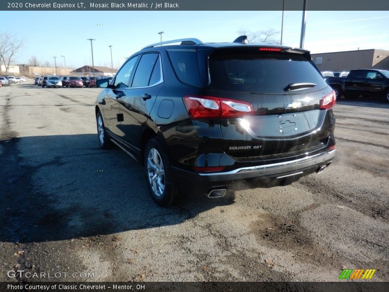 Mosaic Black Metallic / Jet Black 2020 Chevrolet Equinox LT