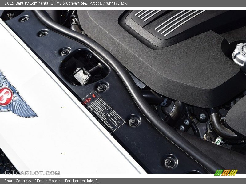 Arctica / White/Black 2015 Bentley Continental GT V8 S Convertible
