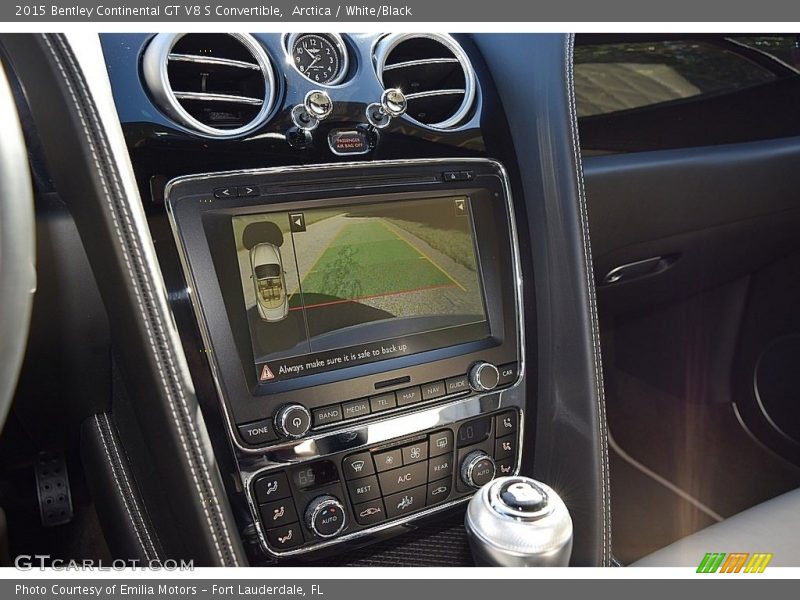 Navigation of 2015 Continental GT V8 S Convertible