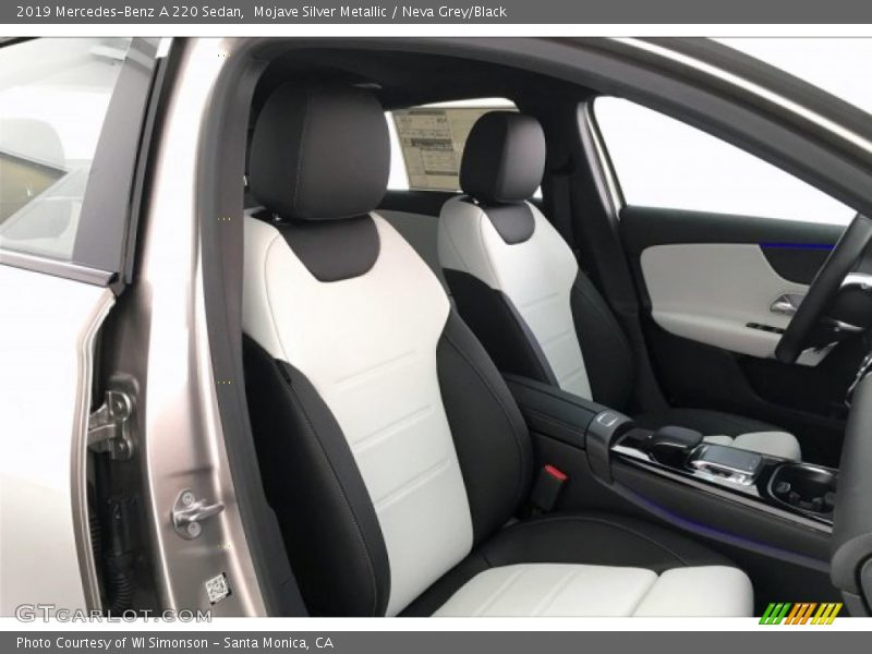  2019 A 220 Sedan Neva Grey/Black Interior