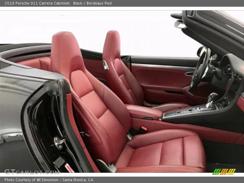 Front Seat of 2019 911 Carrera Cabriolet