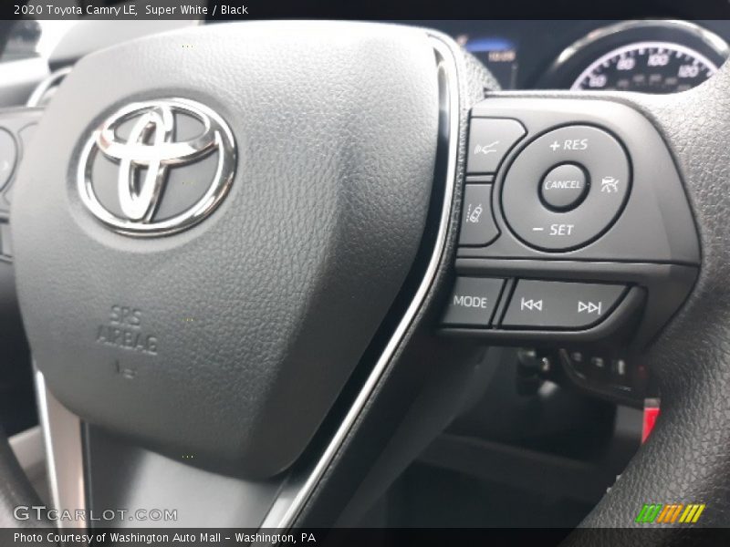 Super White / Black 2020 Toyota Camry LE