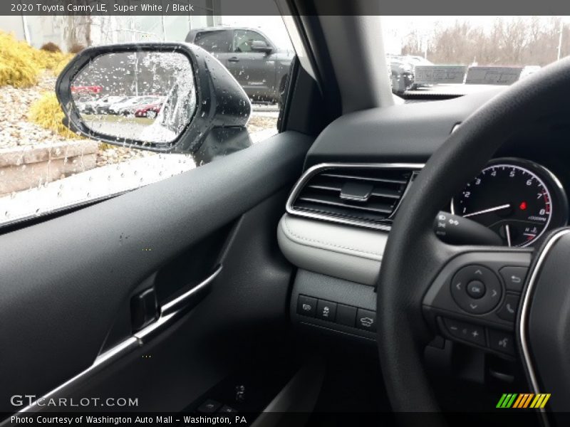 Super White / Black 2020 Toyota Camry LE