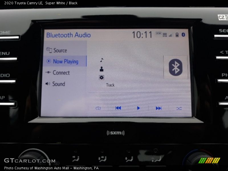 Super White / Black 2020 Toyota Camry LE