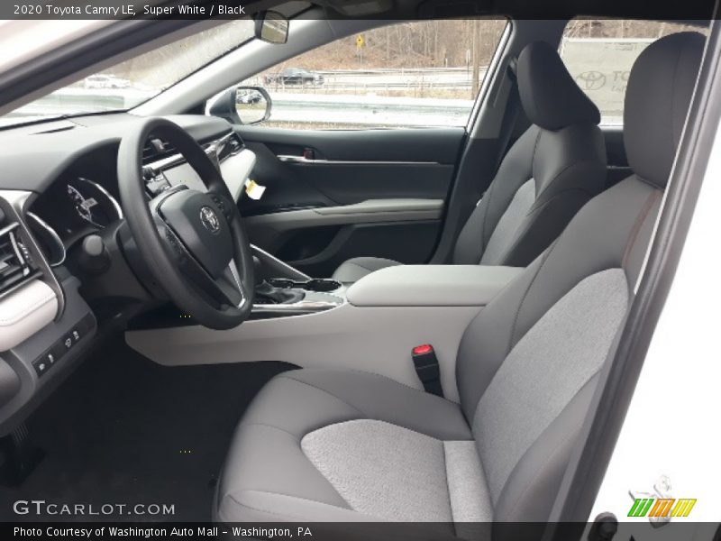 Super White / Black 2020 Toyota Camry LE