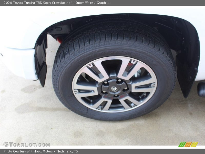 Super White / Graphite 2020 Toyota Tundra TRD Sport CrewMax 4x4