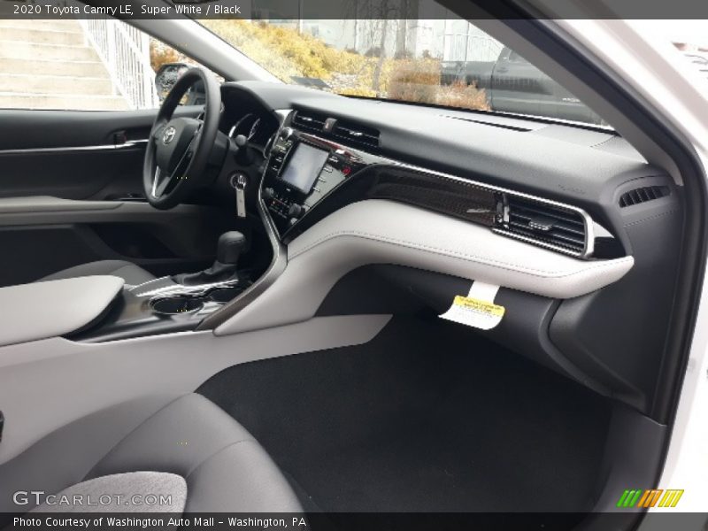 Super White / Black 2020 Toyota Camry LE
