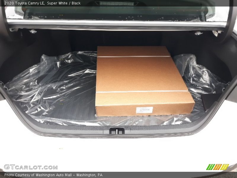 Super White / Black 2020 Toyota Camry LE