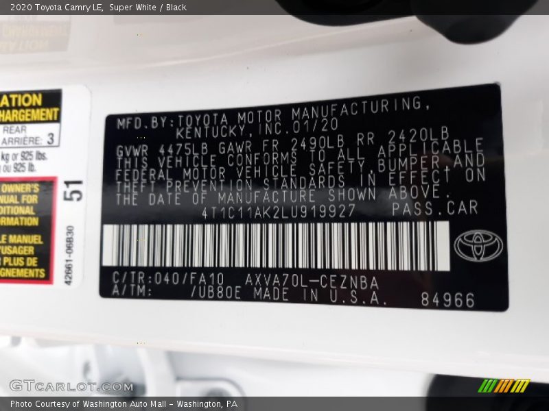 Super White / Black 2020 Toyota Camry LE